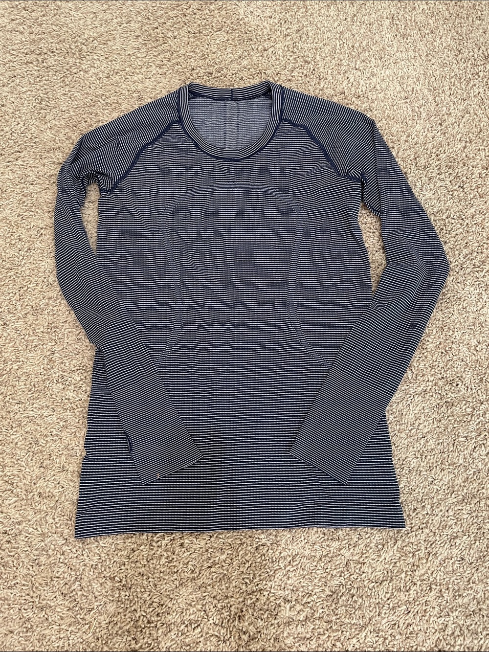 lululemon athletica Swiftly Tech Navy and White Thin-Striped Long sleeve Crew